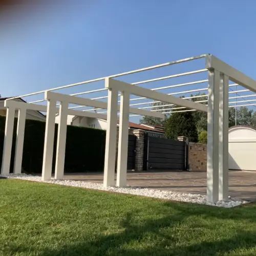 Coperture e pensiline fotovoltaiche