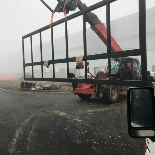 Assemblaggio Montaggio In Cantiere Cancello Lunghezza 12 Mt Altezza 3 Mt